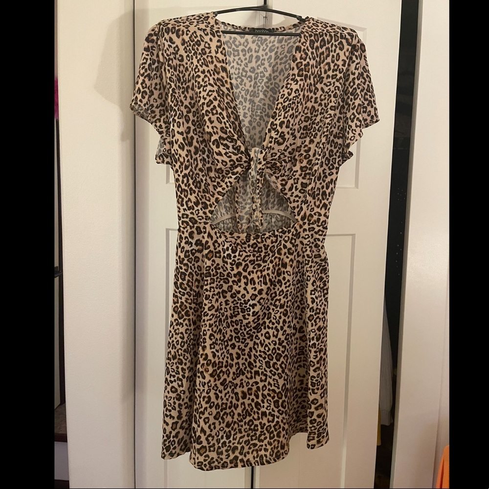Boohoo, size 18, cheetah print